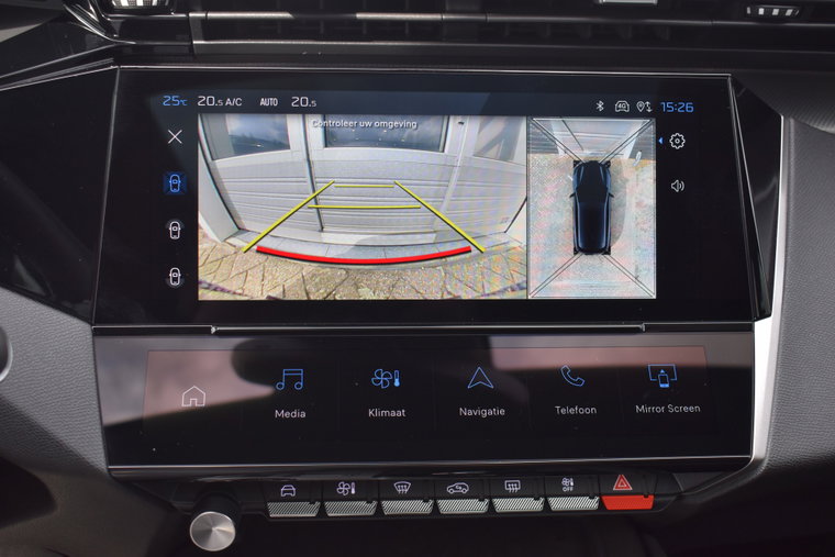 Vehicle Image 15