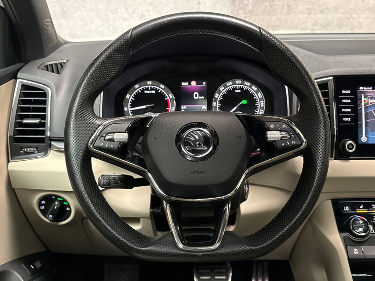 Vehicle Image 17
