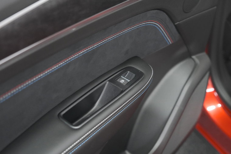 Vehicle Image 36