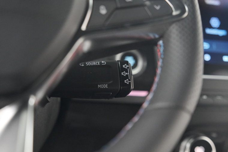 Vehicle Image 45