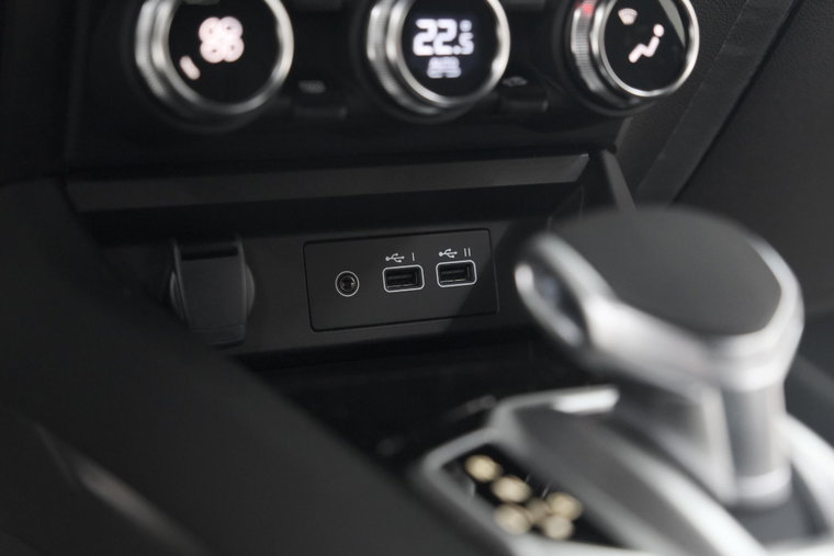 Vehicle Image 52
