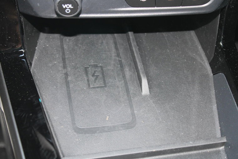 Vehicle Image 20