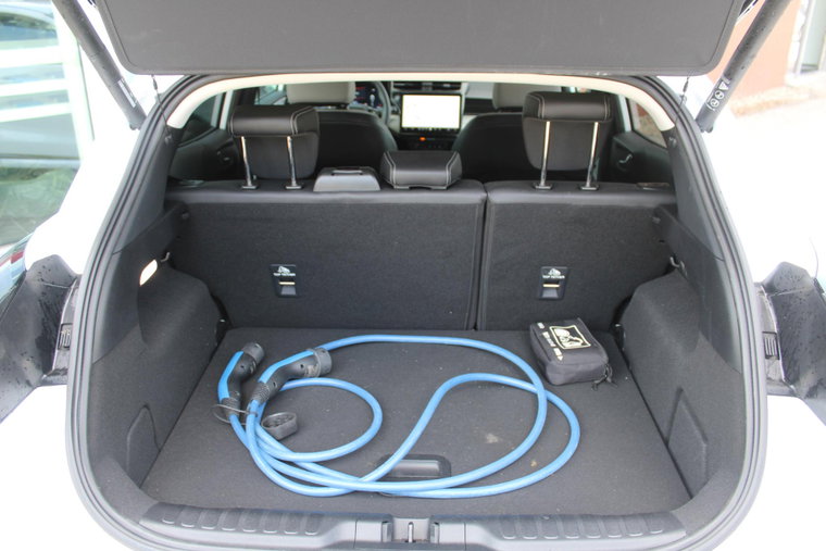 Vehicle Image 23