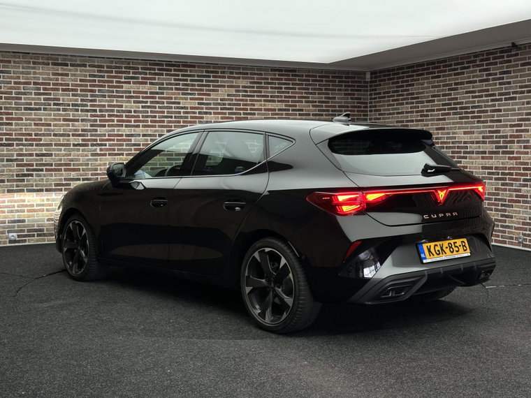 Vehicle Image 23