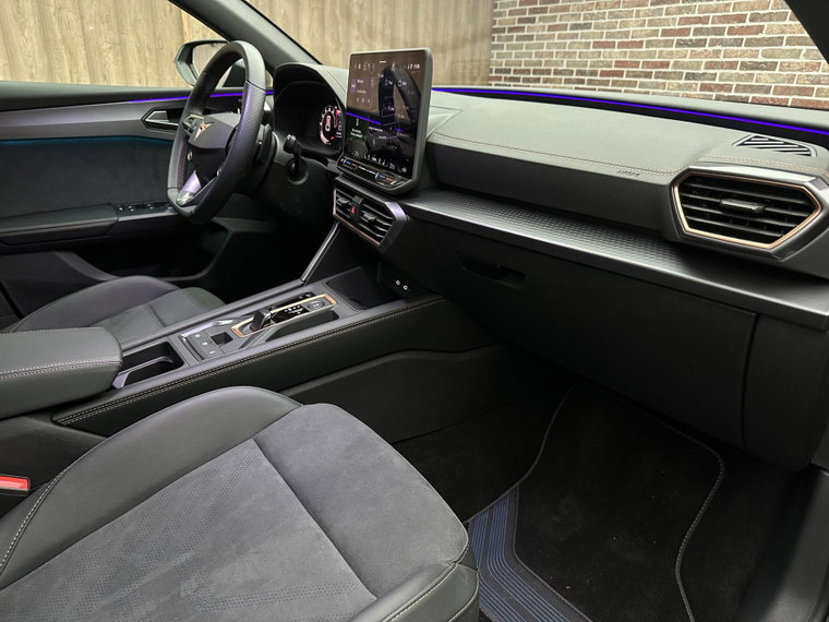 Vehicle Image 37