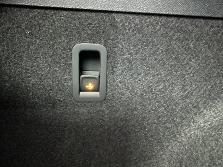 Vehicle Image 39