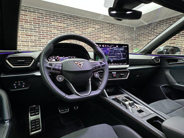 Vehicle Image 40
