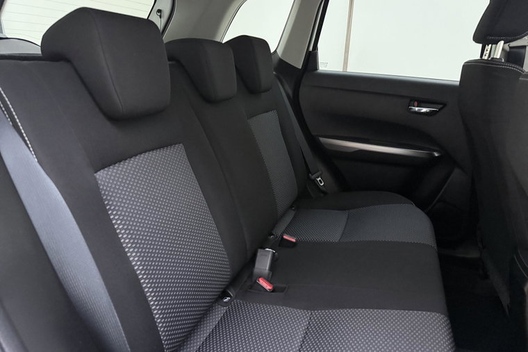 Vehicle Image 14