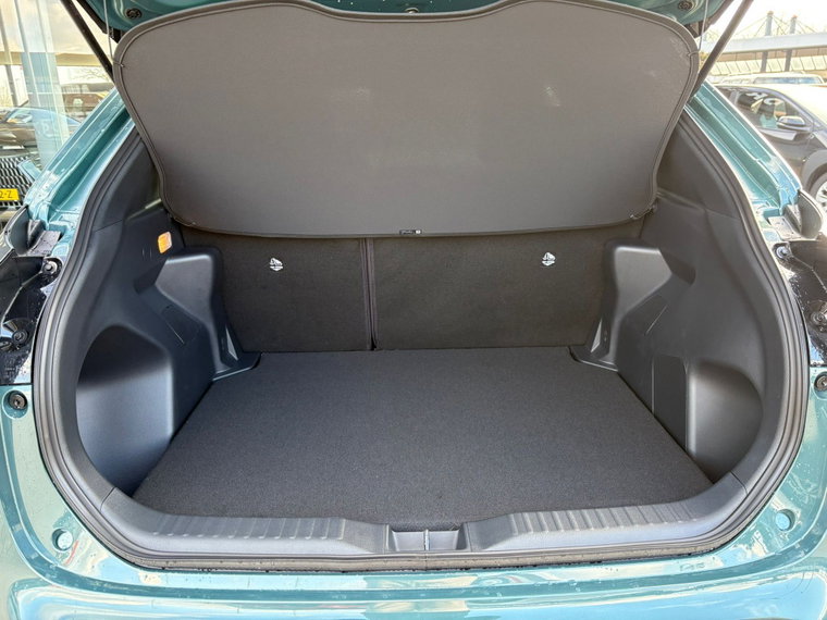 Vehicle Image 31
