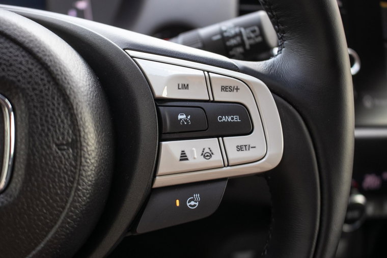 Vehicle Image 35