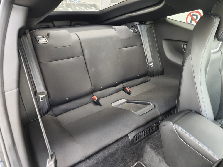 Vehicle Image 33