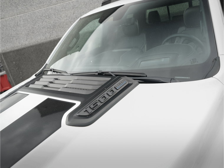 Vehicle Image 60
