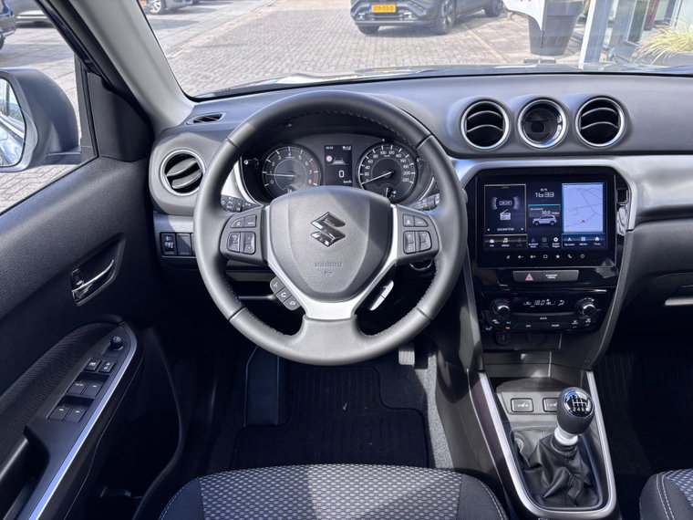 Vehicle Image 15