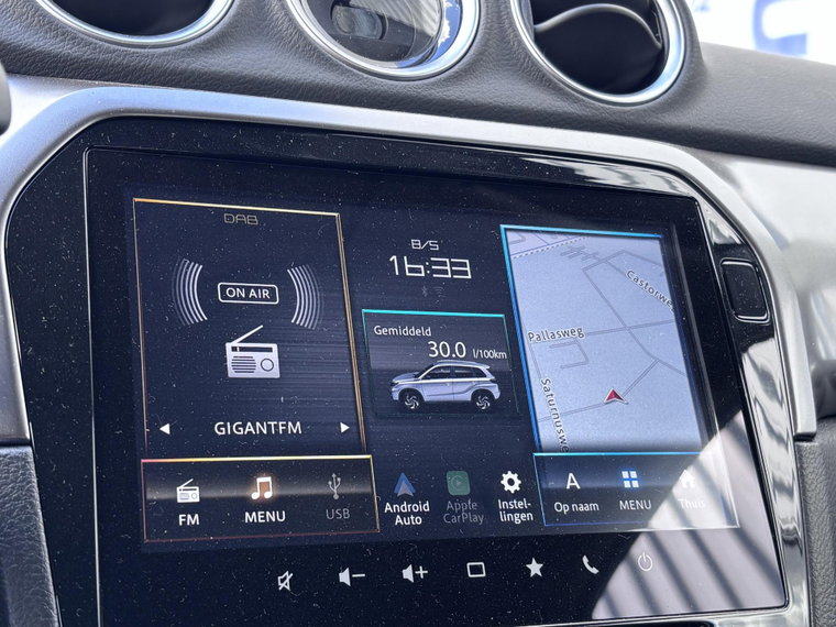 Vehicle Image 17