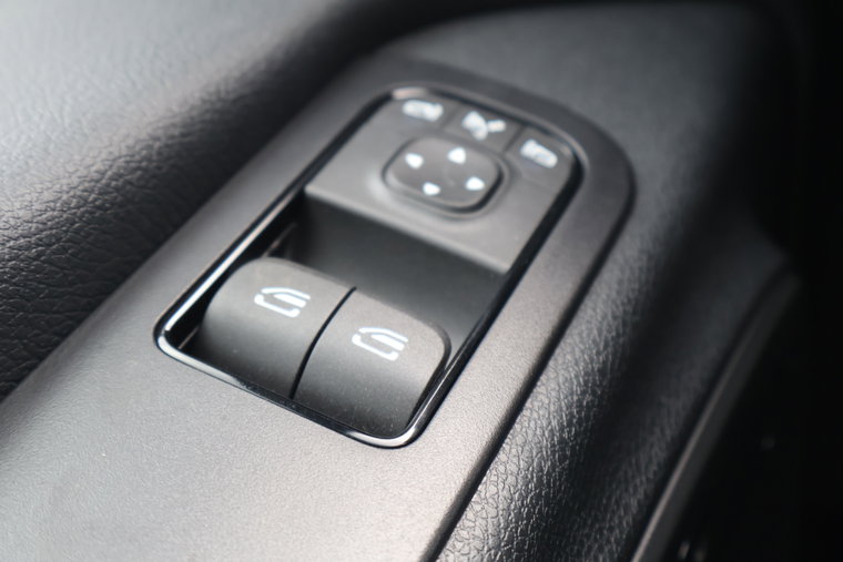 Vehicle Image 39