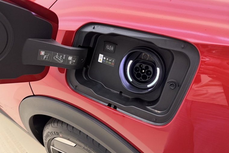Vehicle Image 20