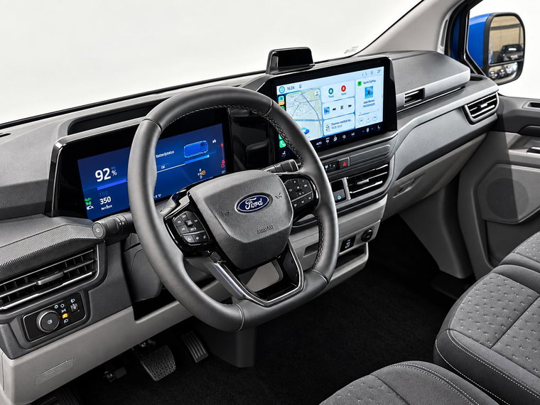 Vehicle Image 16