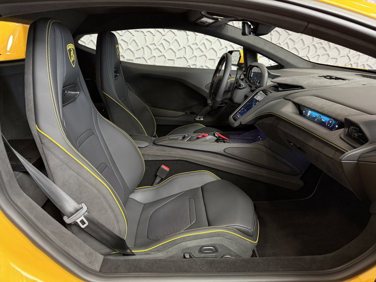 Vehicle Image 31