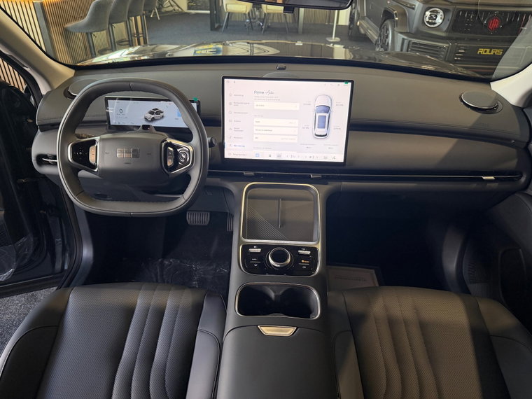 Vehicle Image 39