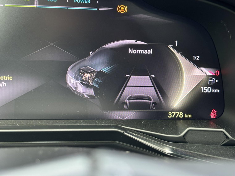 Vehicle Image 34