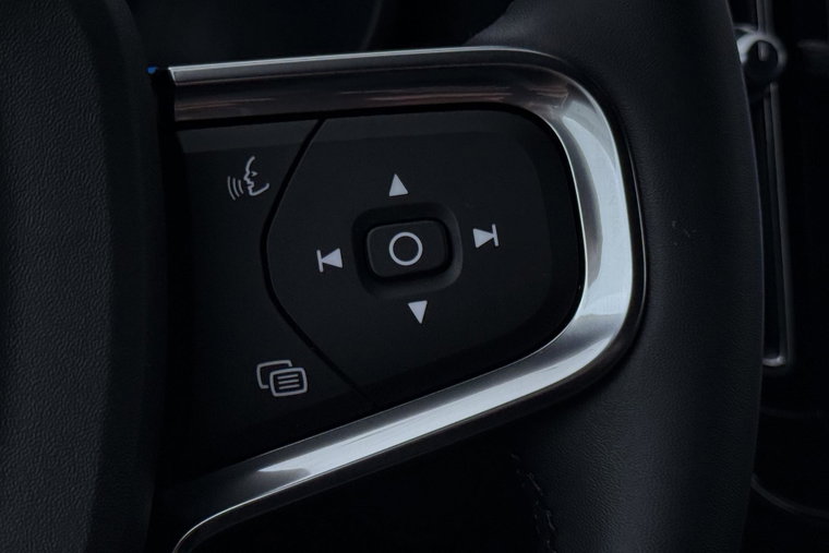 Vehicle Image 41