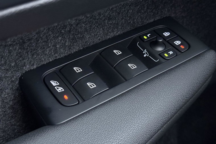 Vehicle Image 45
