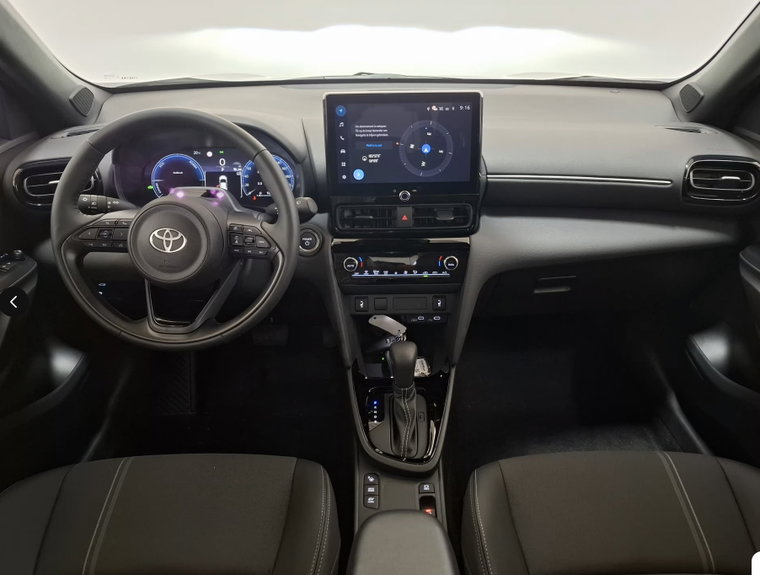 Vehicle Image 16