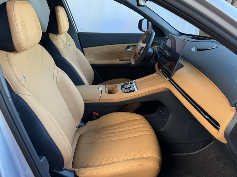 Vehicle Image 31
