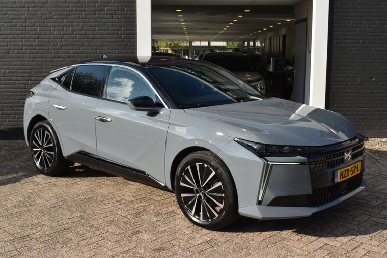 Vehicle Image 36