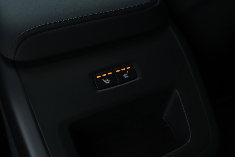 Vehicle Image 52