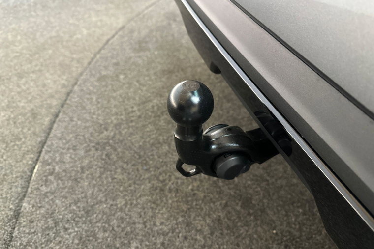 Vehicle Image 36