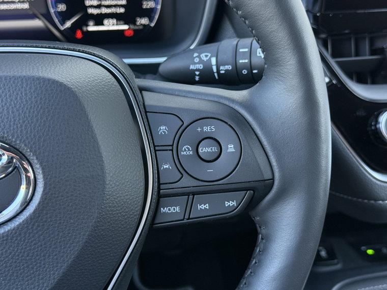 Vehicle Image 20