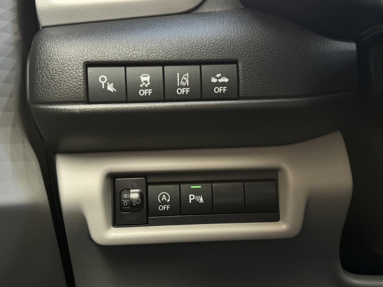Vehicle Image 29