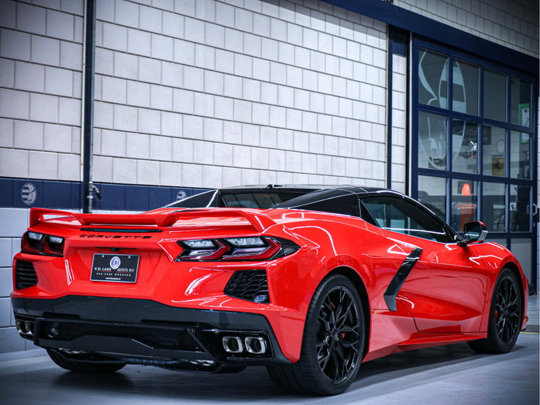 Vehicle Image 8