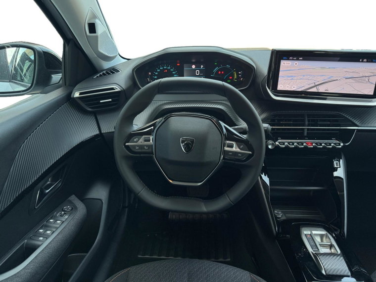 Vehicle Image 24