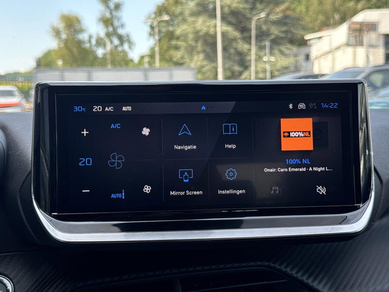 Vehicle Image 37