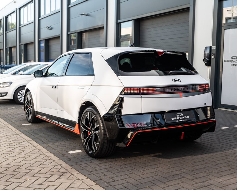 Vehicle Image 31