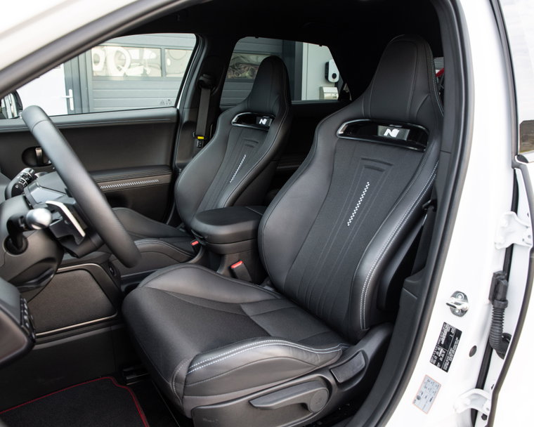 Vehicle Image 39