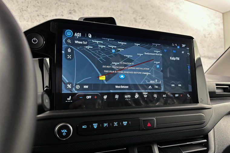 Vehicle Image 13