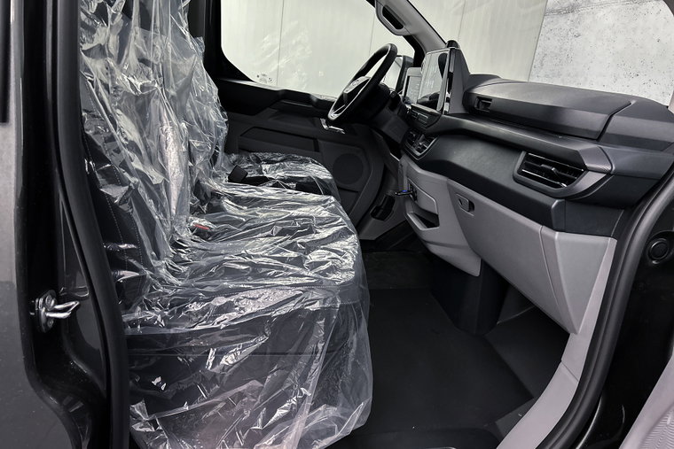 Vehicle Image 22