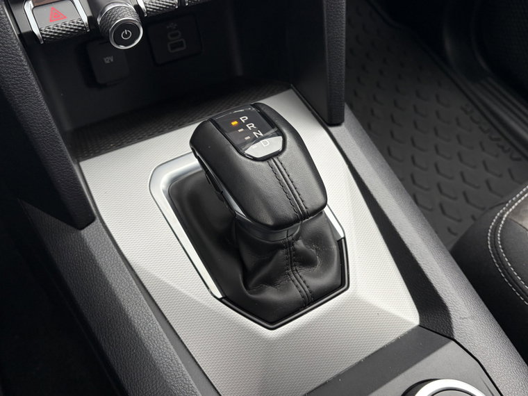 Vehicle Image 47