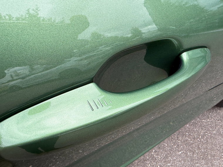 Vehicle Image 36