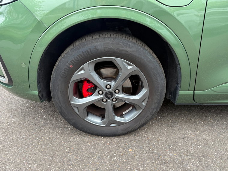 Vehicle Image 40