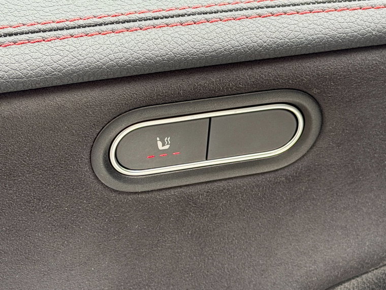 Vehicle Image 39