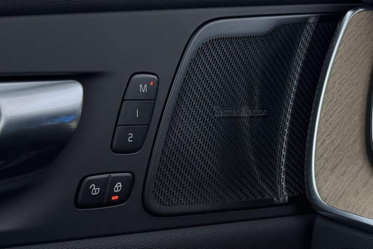 Vehicle Image 45