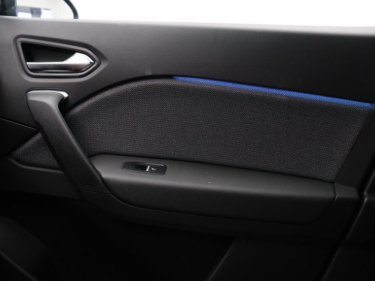 Vehicle Image 38