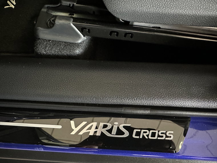 Vehicle Image 22