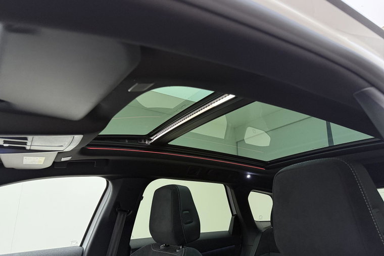 Vehicle Image 39