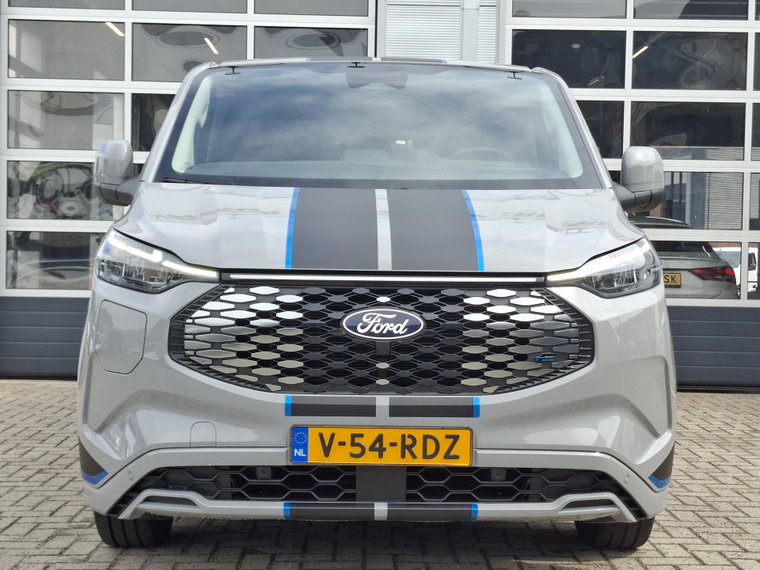 Vehicle Image 35