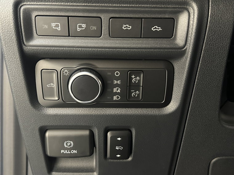 Vehicle Image 22